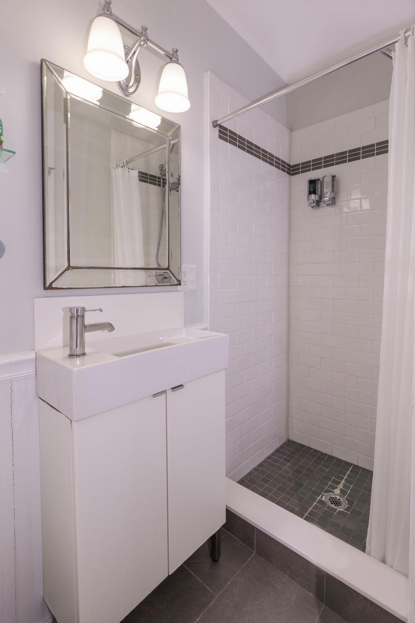 Prince Albert Guest House, Provincetown Bilik gambar