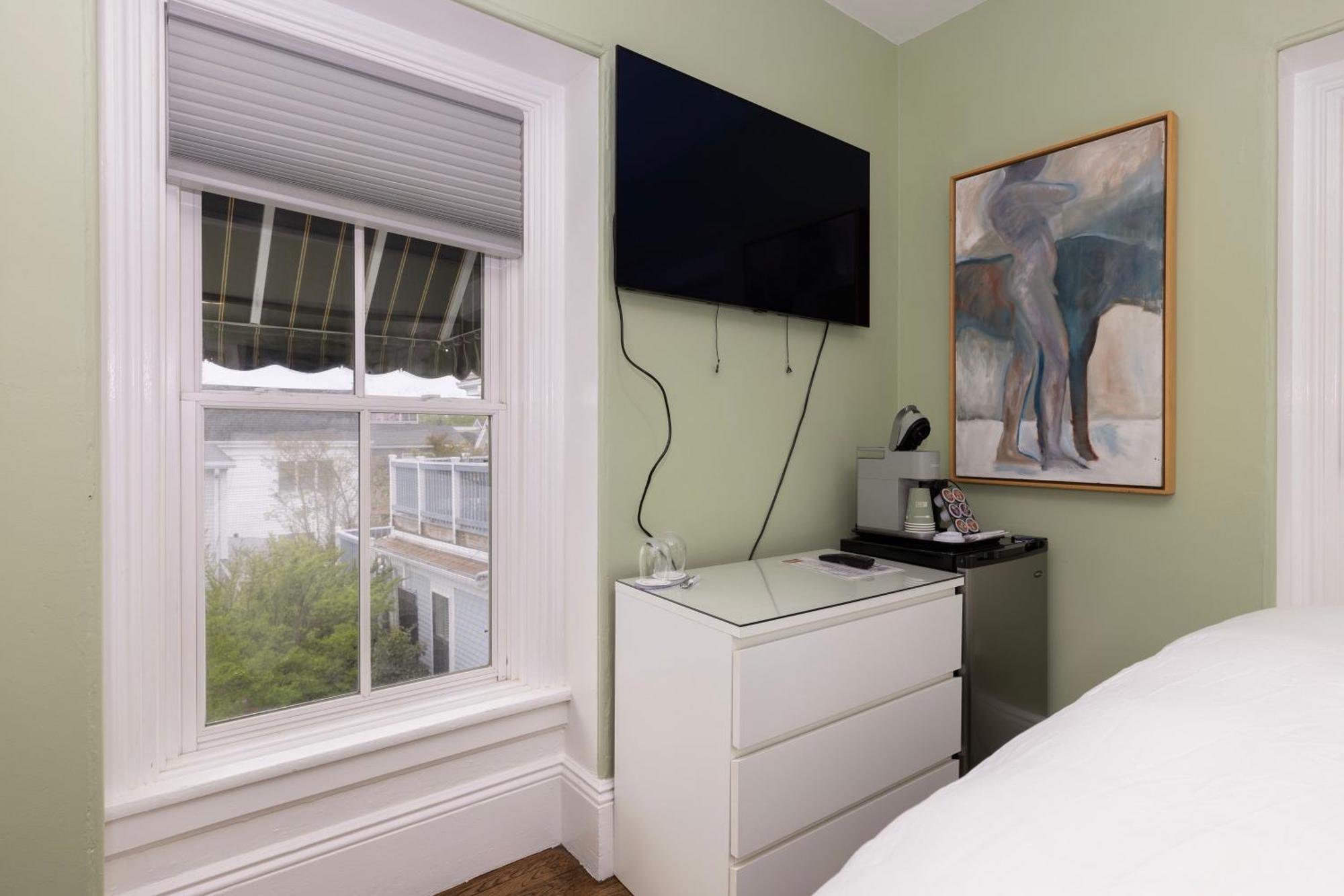Prince Albert Guest House, Provincetown Bilik gambar