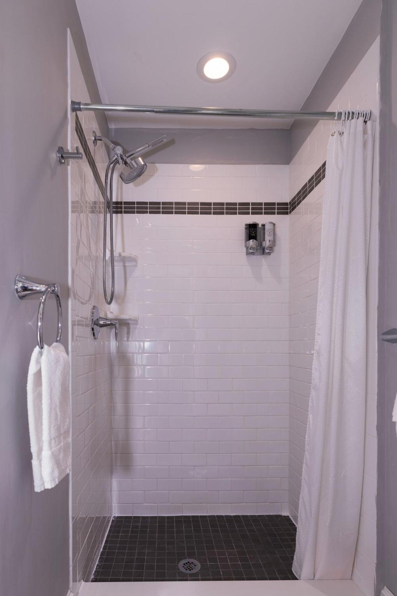 Prince Albert Guest House, Provincetown Bilik gambar